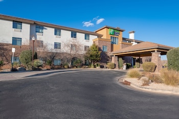 holiday inn express and suites st george north zion