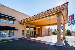 Clarion Suites St George - Convention Center Area,Washington>>St. George,3 star