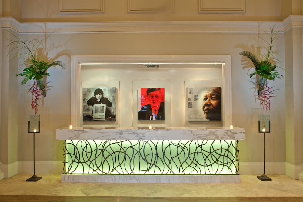 international house hotel