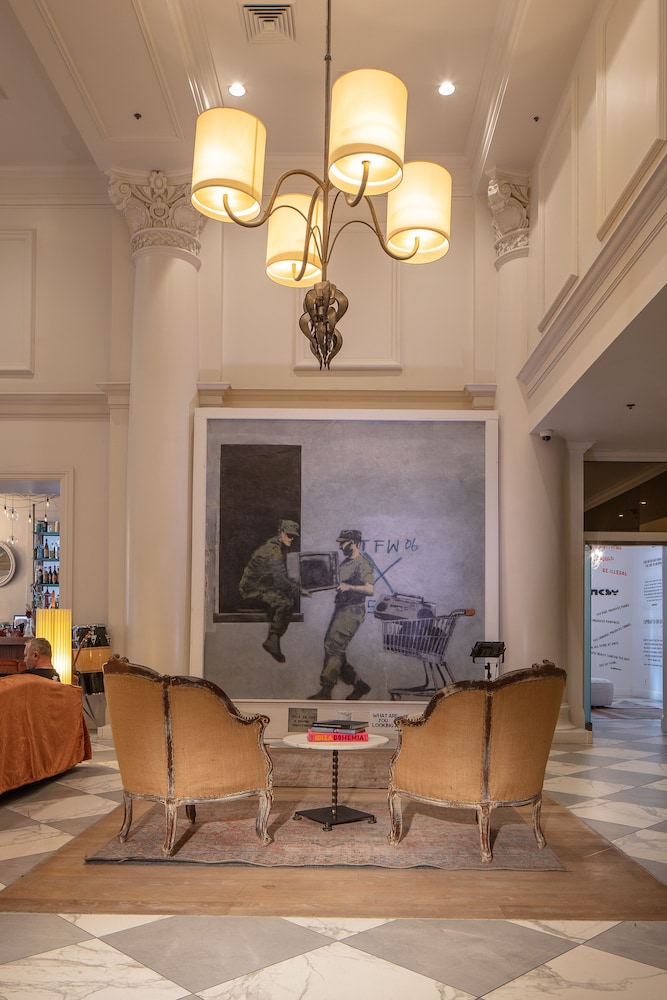 international house hotel