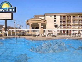 Days Inn By Wyndham Apple Valley Pigeon Forge/Sevierville,Gatlinburg - Pigeon Forge>>Gatlinburg,2 star