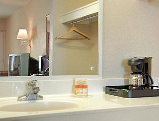 days inn by wyndham apple valley pigeon forge sevierville