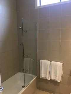 best western plus the tudor box hill