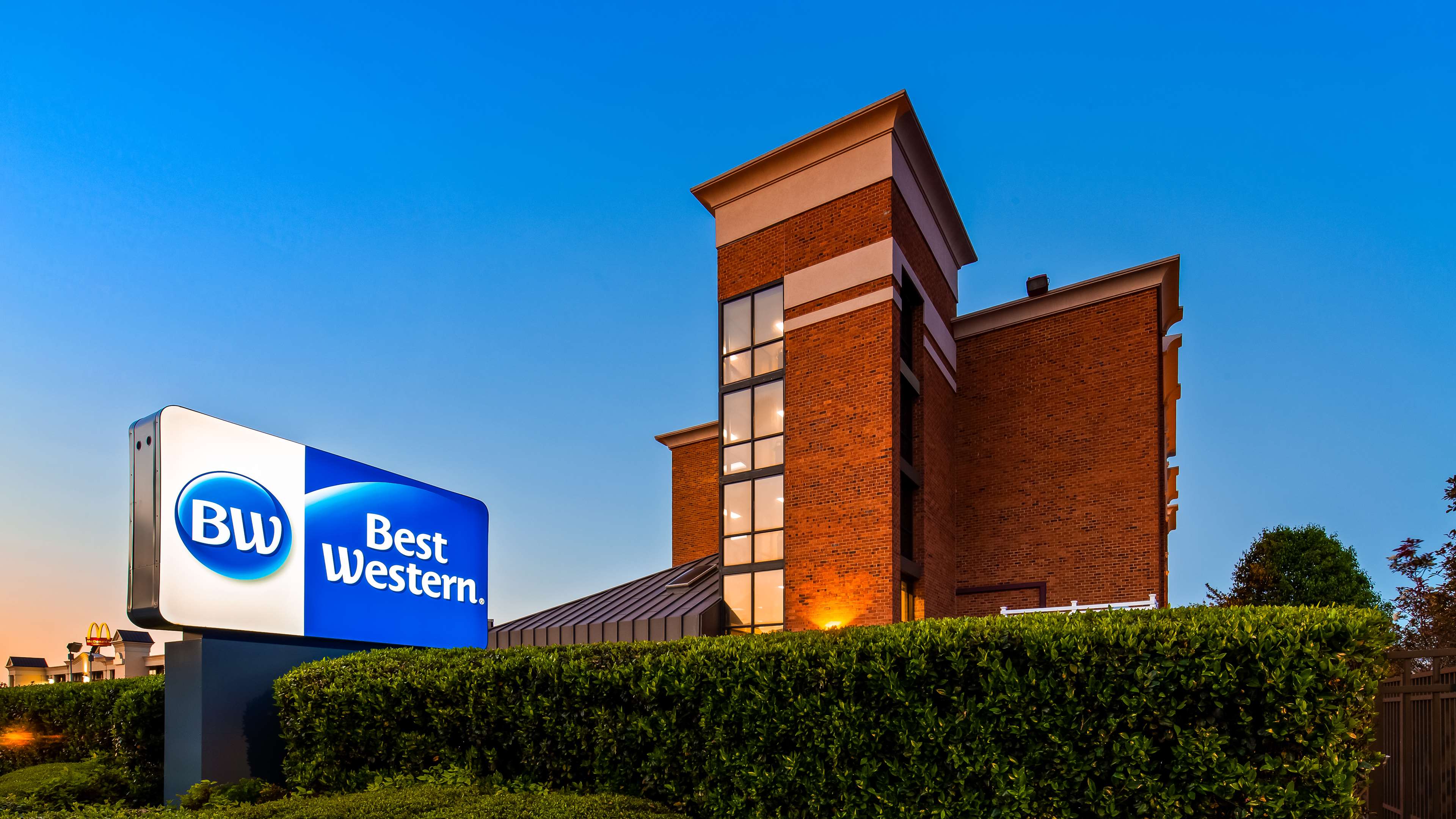 best western hampton coliseum inn