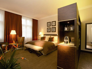 the ring hotel