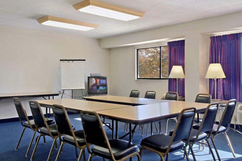 red roof inn plus baltimore washington dc bwi airport