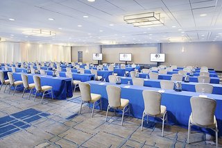 holiday inn bwi