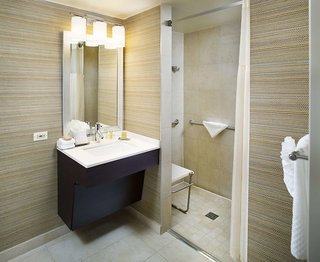 holiday inn bwi