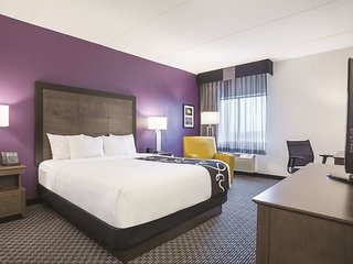 la quinta inn and suites by wyndham baltimore bwi airport