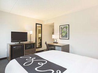 la quinta inn and suites by wyndham baltimore bwi airport