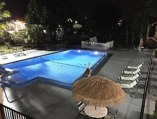 Travelodge By Wyndham Fort Myers North,Fort Myers>>Cape Coral,2 star