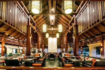 pavilion samui villas and resort
