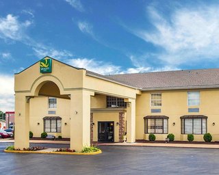 Quality Inn St. Louis Airport Hotel,Champ>>Berkeley,3 star