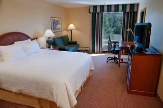 hilton garden inn chesterfield