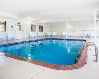 Comfort Inn & Suites Chesterfield - St. Louis,St. Louis>>Chesterfield,3 star