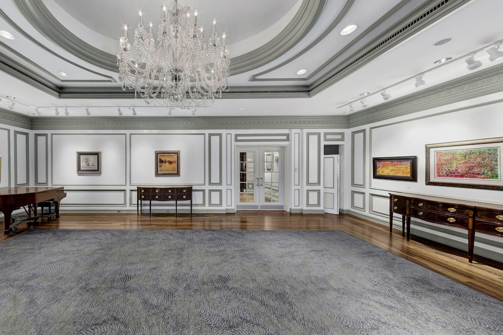 the henry hotel autograph collection