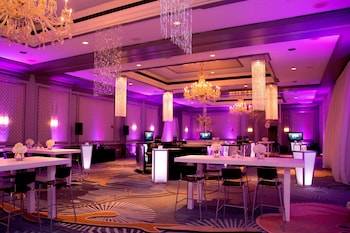 The Henry Hotel, Autograph Collection,Detroit>>Dearborn,4 star