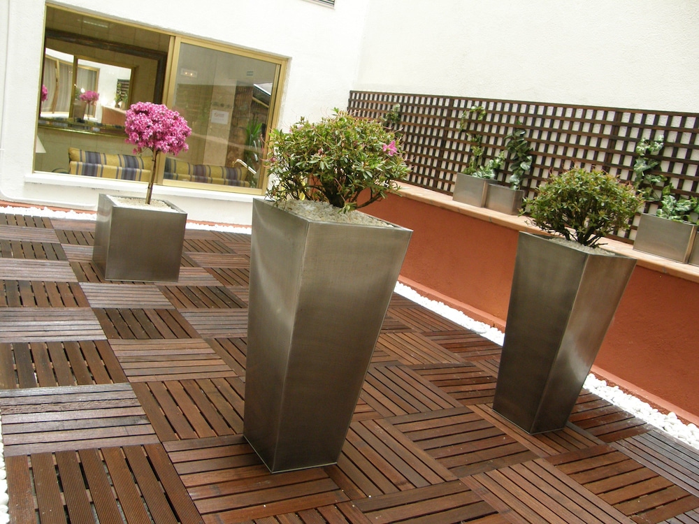hotel gran versalles