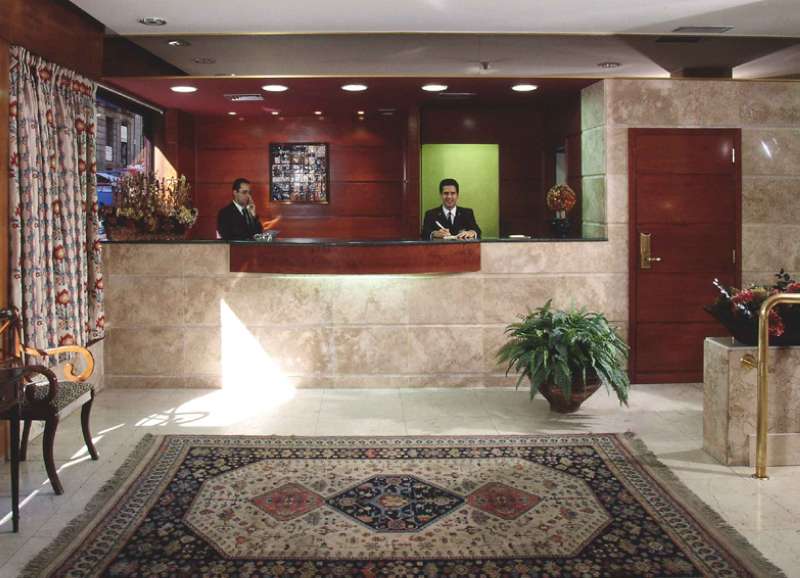 hotel opera