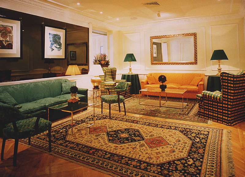 hotel opera