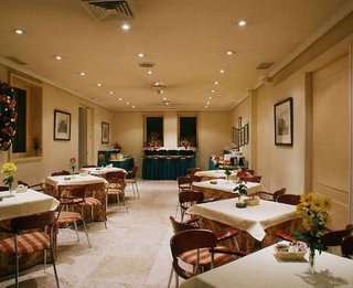hotel opera