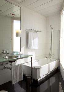 hotel quatro puerta del sol