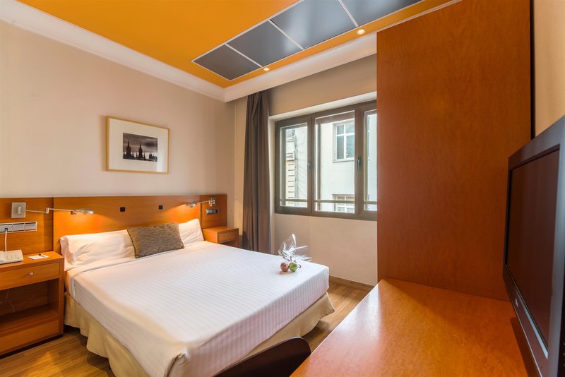 petit palace cliper gran via