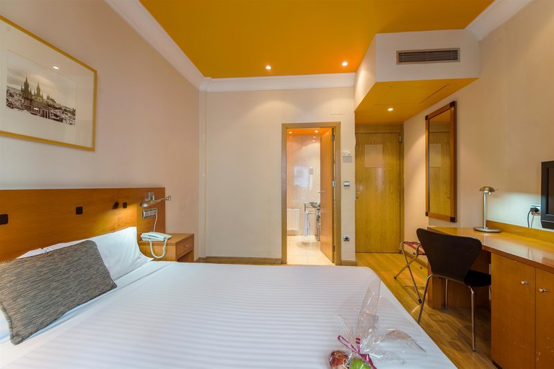 petit palace cliper gran via