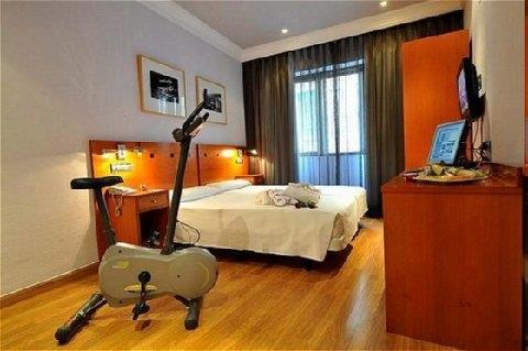 petit palace cliper gran via