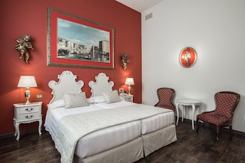 amadeus hotel