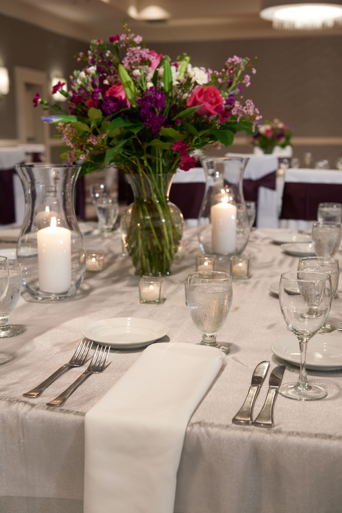 detroit marriott livonia