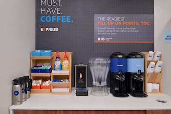 holiday inn express wixom by ihg