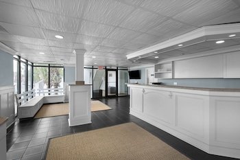 seaside inn isle of palms