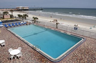Comfort Inn & Suites Daytona Beach Oceanfront,Florida>>Daytona Beach,3 star