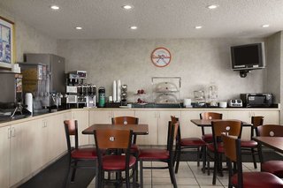 hotel flagstaff i 40 east lucky lane