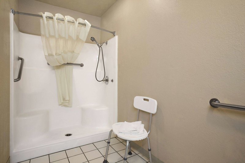 hotel flagstaff i 40 east lucky lane