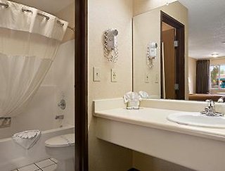 hotel flagstaff i 40 east lucky lane