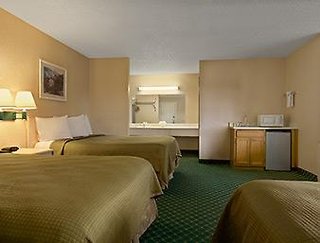 hotel flagstaff i 40 east lucky lane