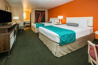 hotel flagstaff i 40 east lucky lane