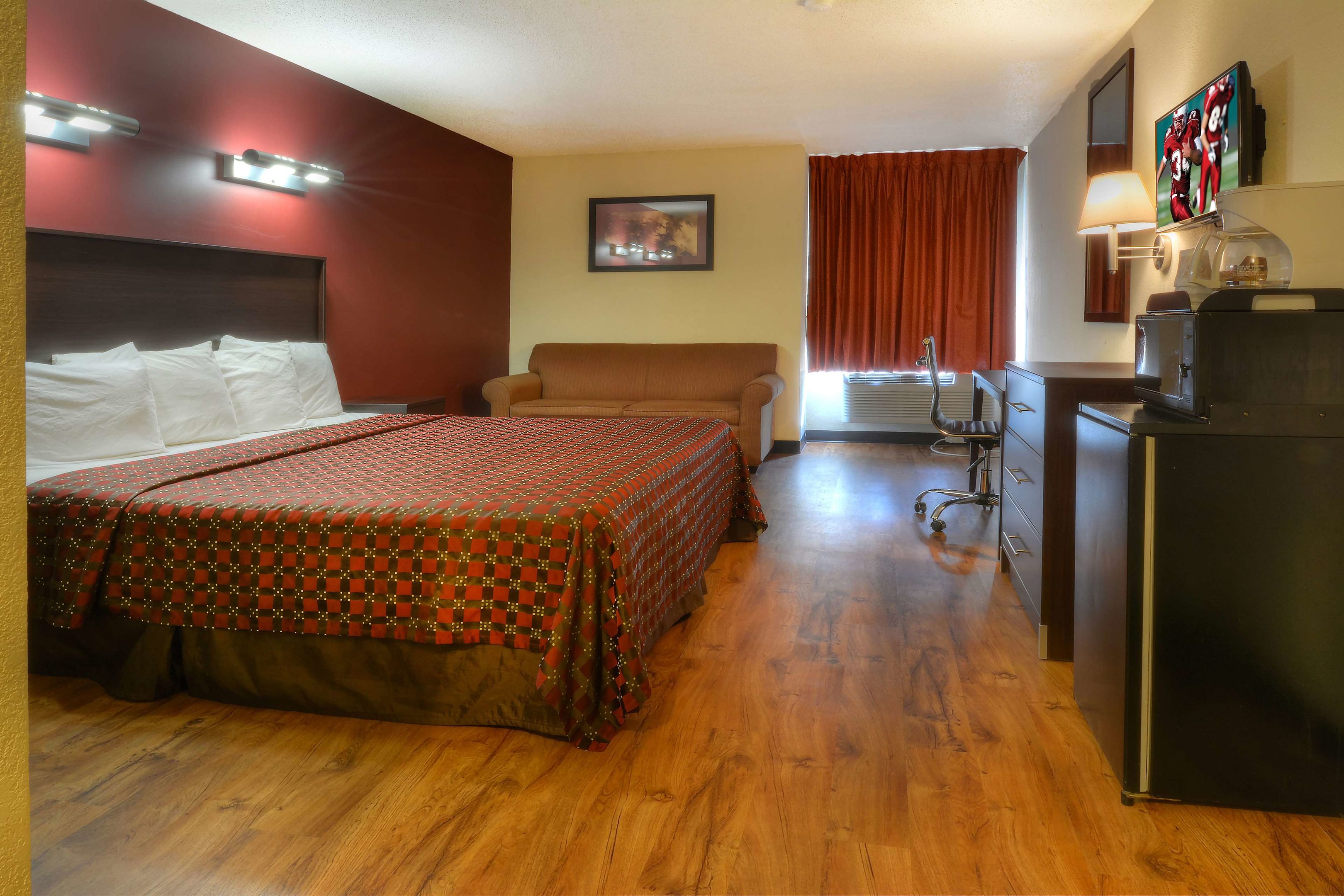 red roof inn charlotte university