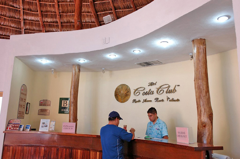costa club punta arena hotel