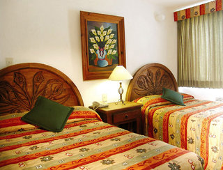 costa club punta arena hotel