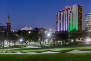 Sheraton Buenos Aires Hotel And Convention Center,Retiro>>Buenos Aires,4 star