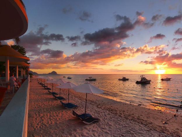 gold beach resort