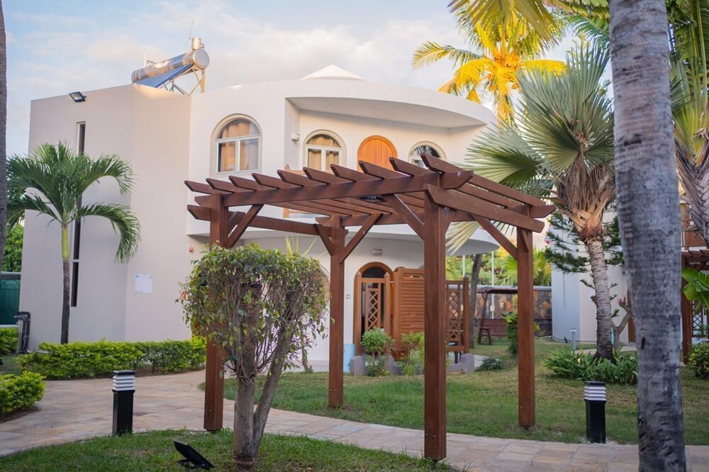 gold beach resort