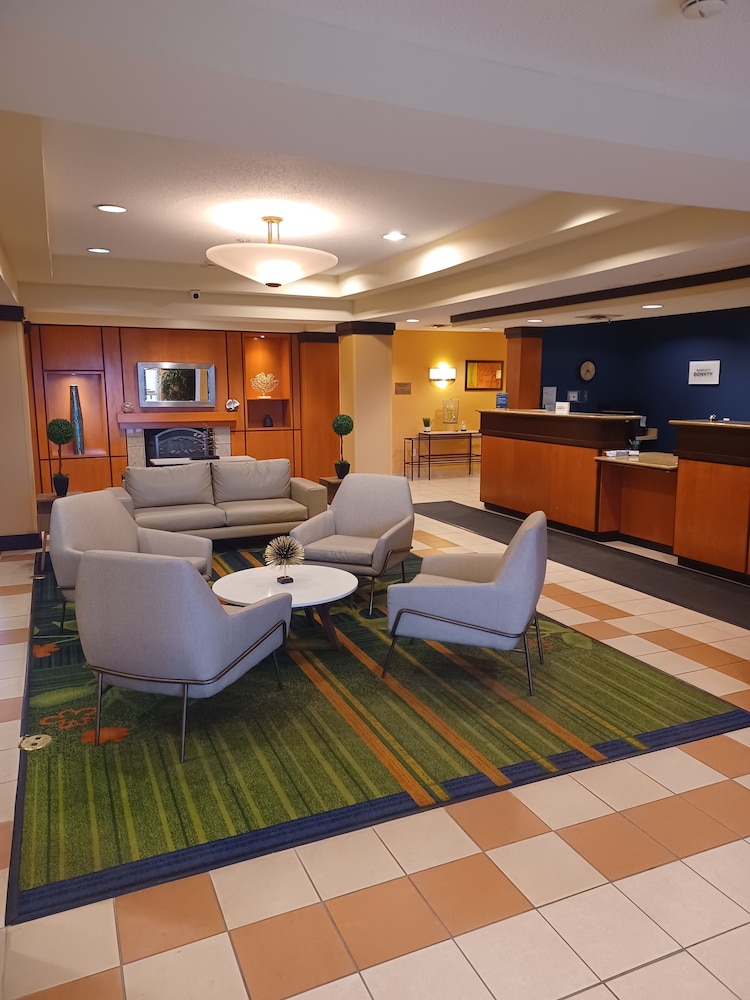 fairfield inn and suites by marriott indianapolis noblesville