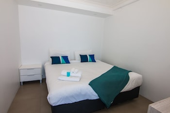 beachcomber surfers paradise