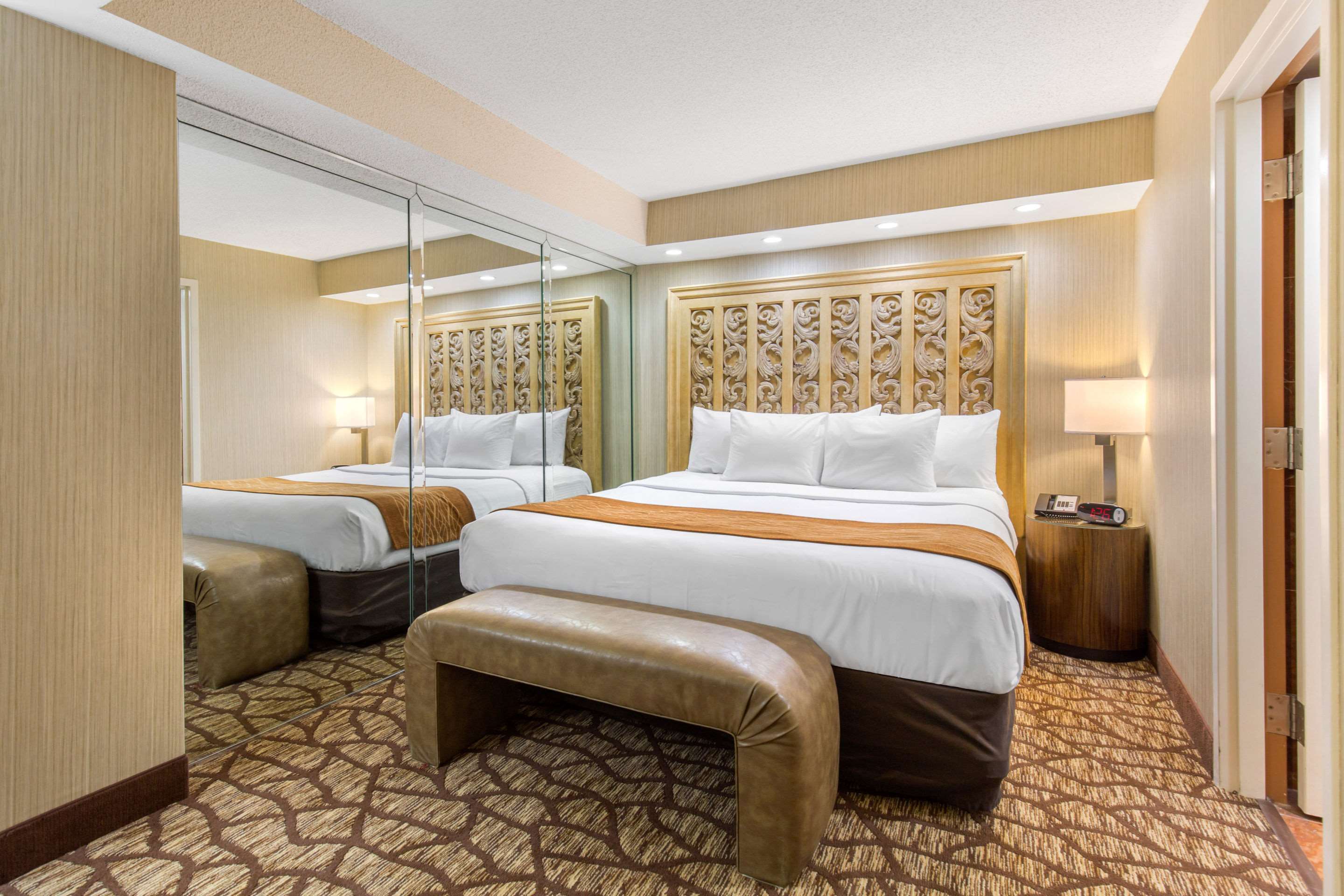 coastal hotel and suites virginia beach oceanfront