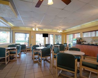 Quality Inn Sarasota North Near Lido Key Beach,Sarasota>>Desoto Lakes,3 star