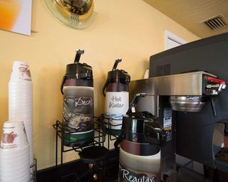 Quality Inn Sarasota North Near Lido Key Beach,Sarasota>>Desoto Lakes,3 star